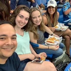 Meet your Posher, Shawn